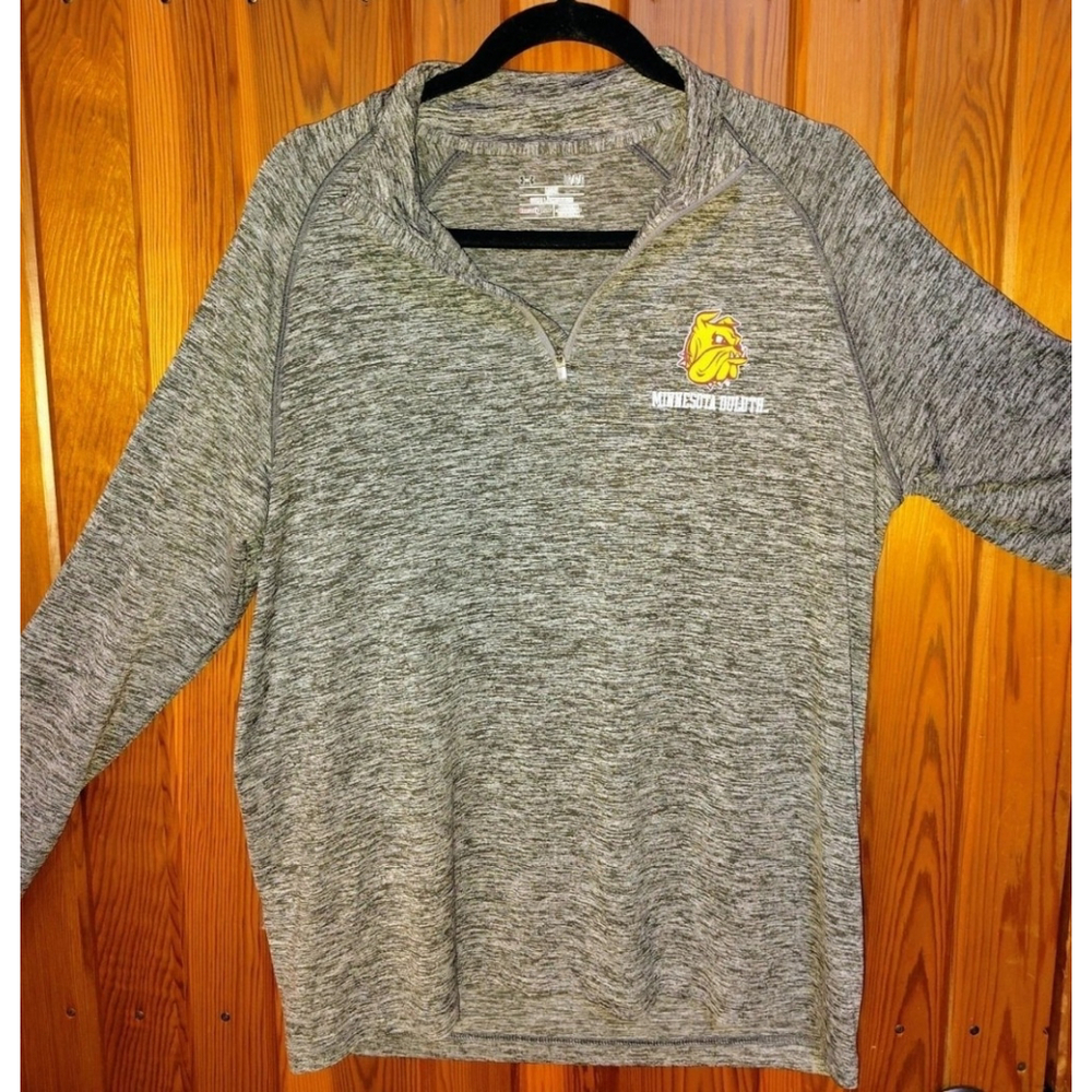UNDER ARMOUR Minnesota Duluth Bulldog Gray Pullover Shirt Men's Size Large loose